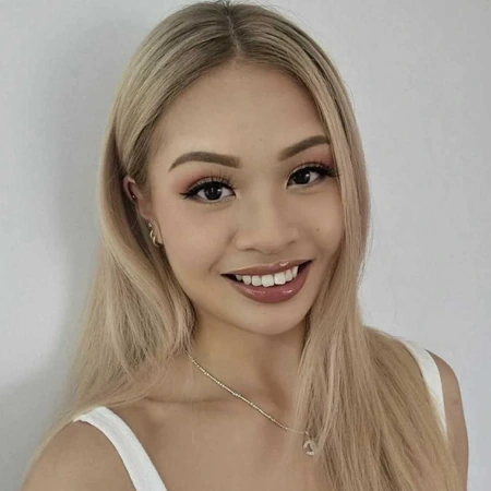 Linh, food and travel creator behind @dateswith.linh